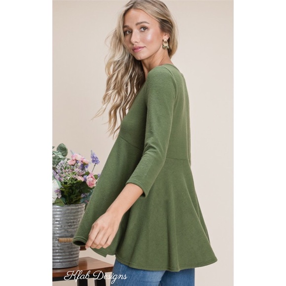 ❤️LAST! V Neck Soft Knit High Waist Top! - Picture 9 of 10